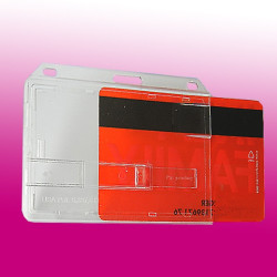 Scheckkartenhülle mit einem Schieber und Langloch