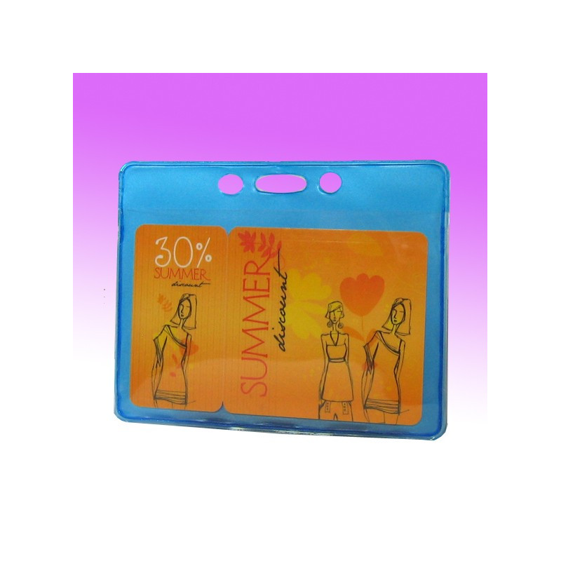 Ausweishülle mit Langloch und 2 runden Löchern an der Breitseite.