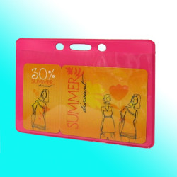 Ausweishülle mit farbiger Rückseite – 61 x 91 mm mit 3-Punkt-Lochung